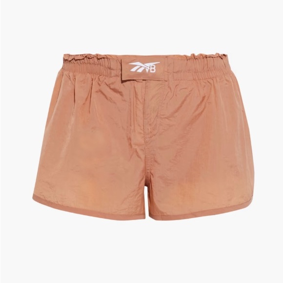 REEBOK X VICTORIA BECKHAM
Snap-detailed crinkled-shell, Size L - Picture 3 of 4
